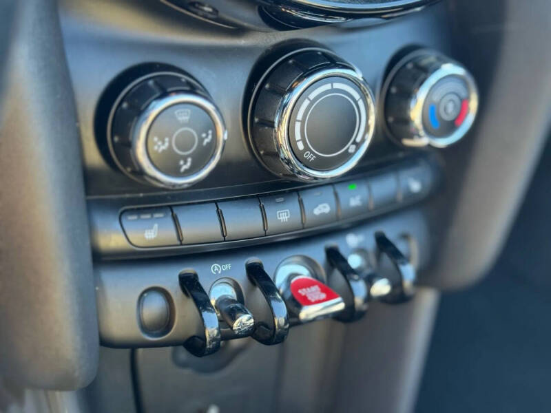 2019 MINI Convertible Cooper