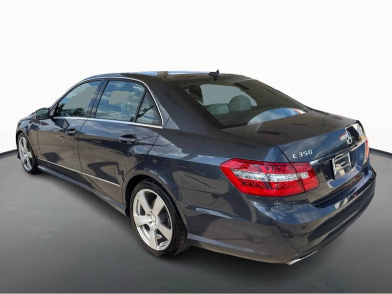 2010 Mercedes-Benz E-Class