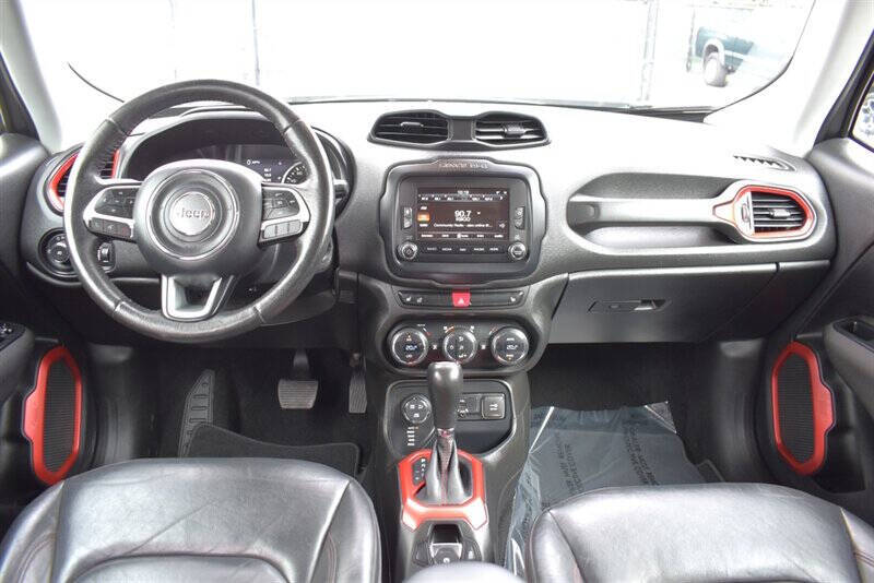 2016 Jeep Renegade Trailhawk