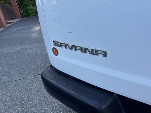 2018 GMC Savana 2500