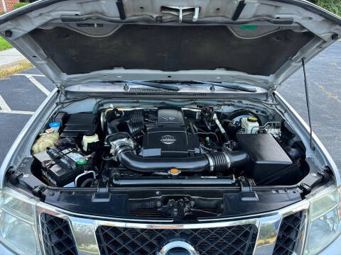 2011 Nissan Pathfinder SV