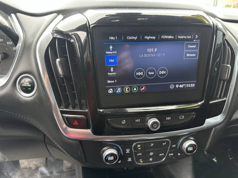 2021 Chevrolet Traverse LT Leather