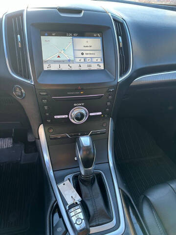 2018 Ford Edge Titanium