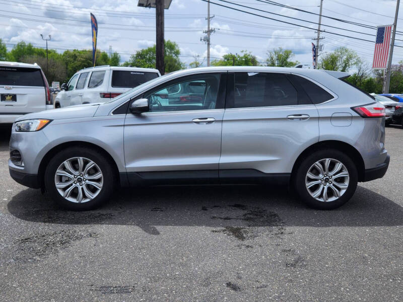 2023 Ford Edge Titanium