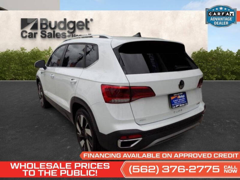 2024 Volkswagen Taos SEL 4Motion