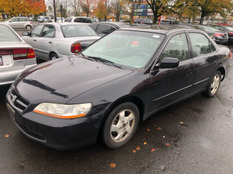 2000 Honda Accord for sale at Blue Line Auto Group in Portland OR