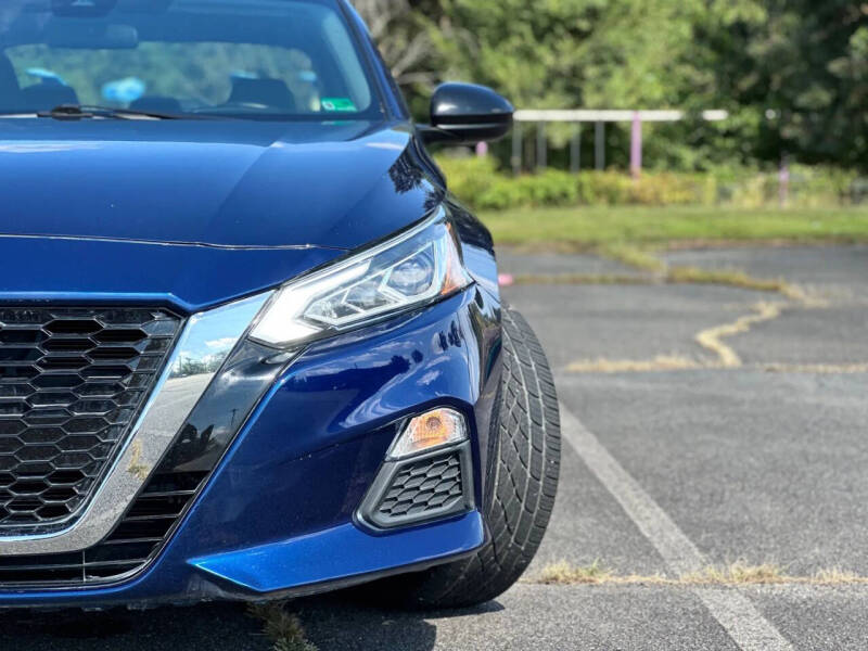 2021 Nissan Altima 2.5 SR