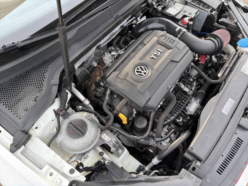 2017 Volkswagen Golf GTI SE