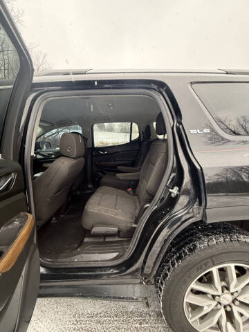 2018 GMC Acadia SLE-2