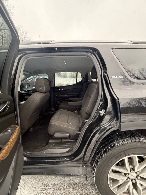 2018 GMC Acadia SLE-2