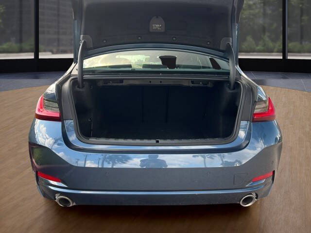 2025 BMW 3 Series 330i