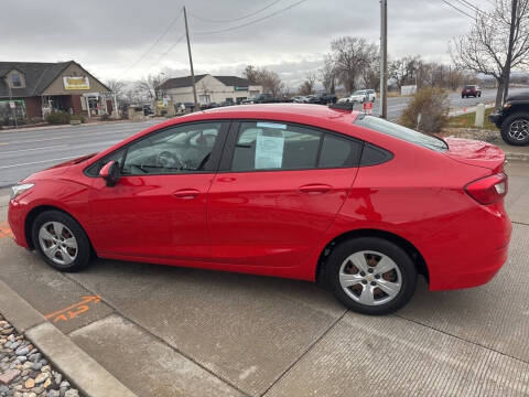 2018 Chevrolet Cruze LS Auto