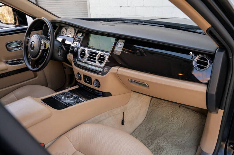 2011 Rolls-Royce Ghost