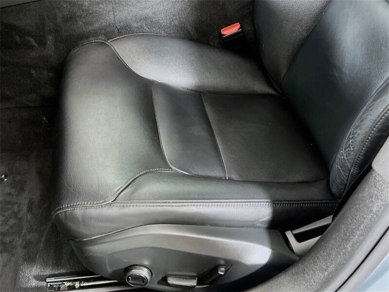 2023 Volvo S60 B5 Core Dark Theme