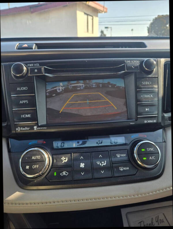 2017 Toyota RAV4 XLE