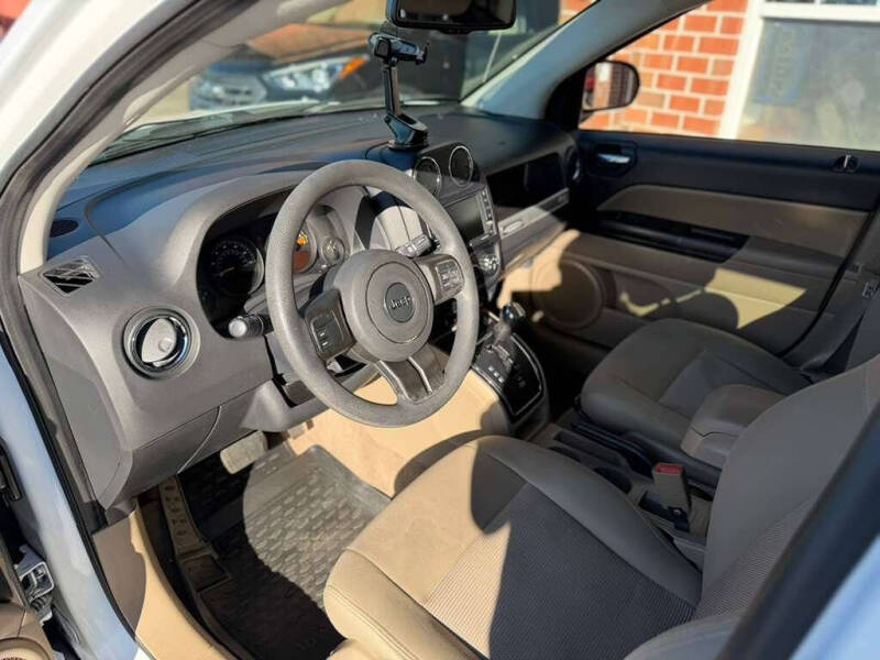 2016 Jeep Compass Sport