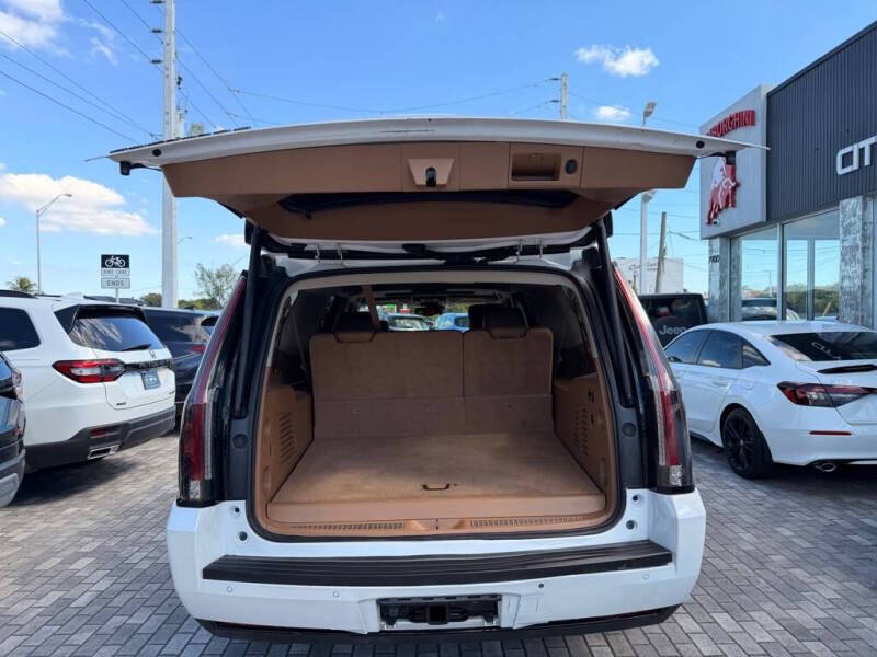 2016 Cadillac Escalade ESV Platinum