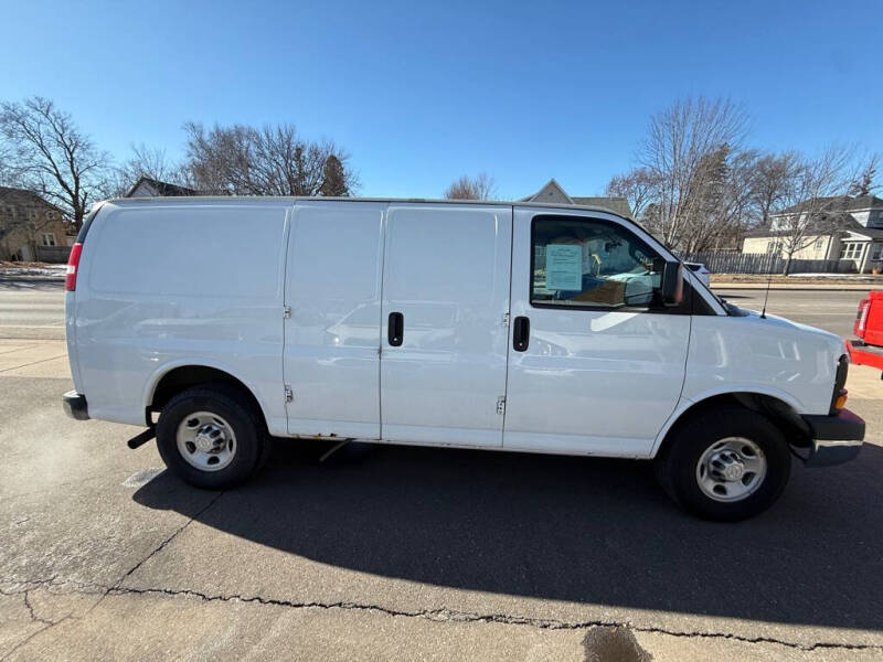 2016 Chevrolet Express 2500