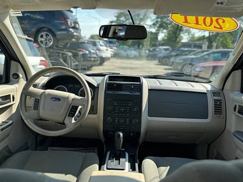 2011 Ford Escape XLS