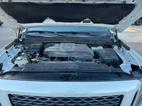 2018 Nissan Titan SL