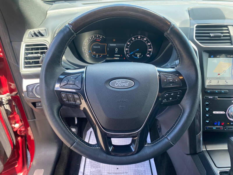 2017 Ford Explorer Platinum