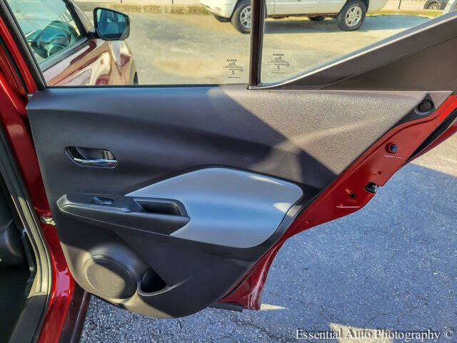 2024 Nissan Kicks SR
