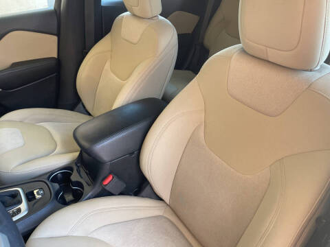 2018 Jeep Cherokee Latitude