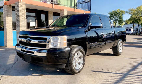 2011 Chevrolet Silverado 1500 for sale at Miguel Auto Fleet in Grand Prairie TX