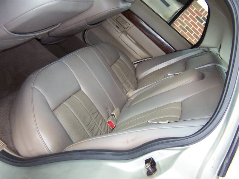 2004 Mercury Grand Marquis GS