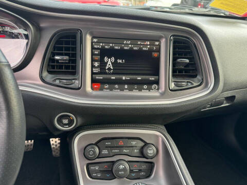 2022 Dodge Challenger