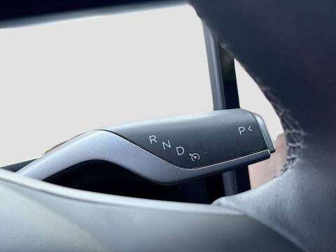2024 Tesla Model Y Performance