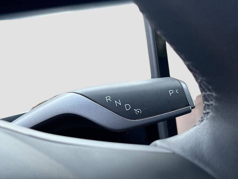 2024 Tesla Model Y Performance