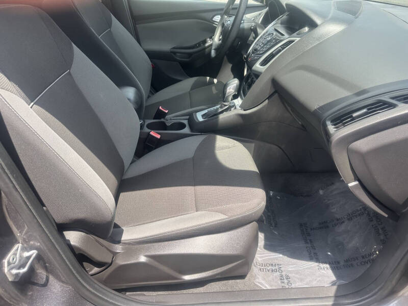 2012 Ford Focus SE