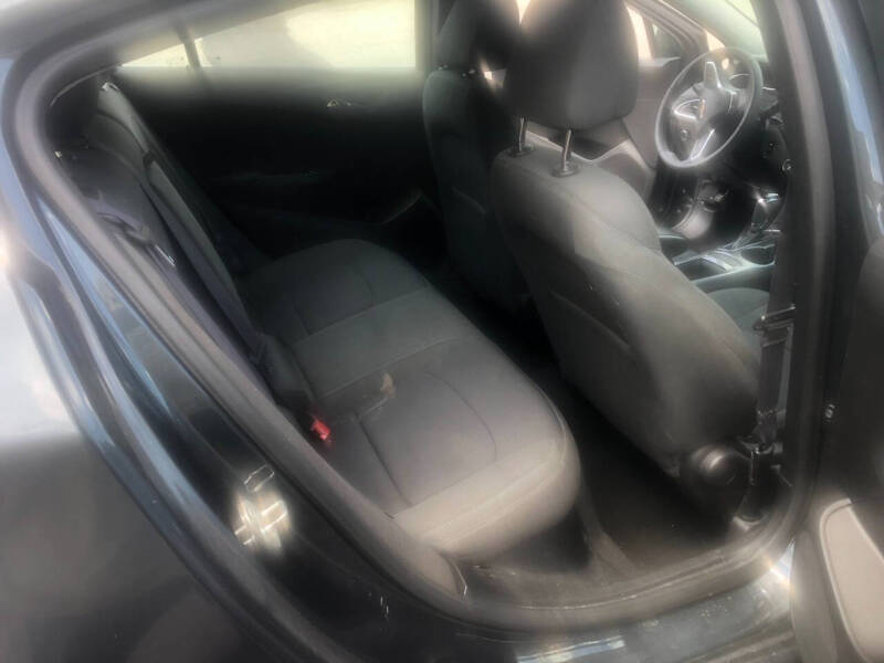2017 Chevrolet Cruze LT Auto