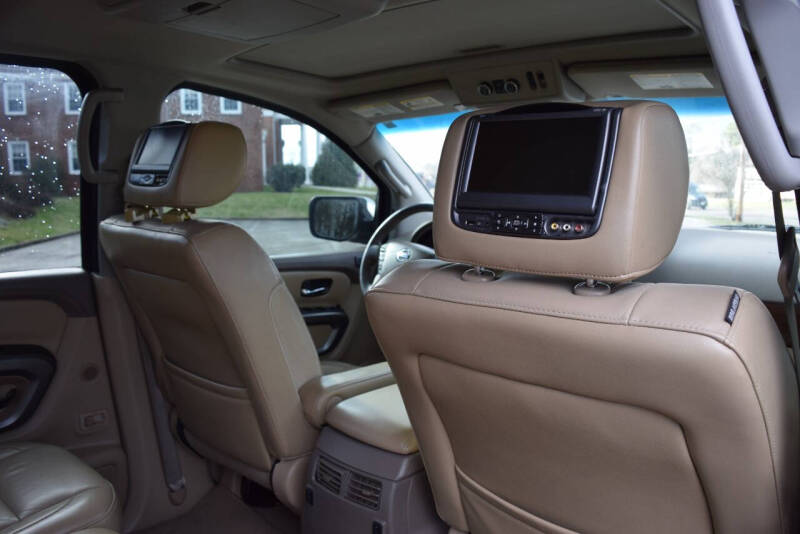 2015 Nissan Armada Platinum