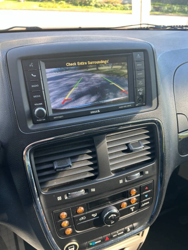 2012 Dodge Grand Caravan Crew