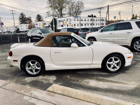 2000 Mazda MX-5 Miata LS