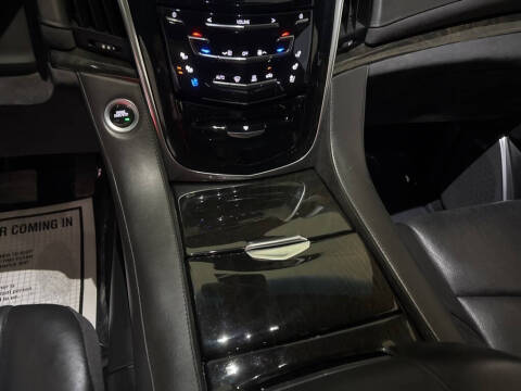 2018 Cadillac Escalade Platinum