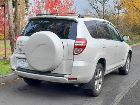 2009 Toyota RAV4 for sale at CLEAR CHOICE AUTOMOTIVE in Milwaukie OR