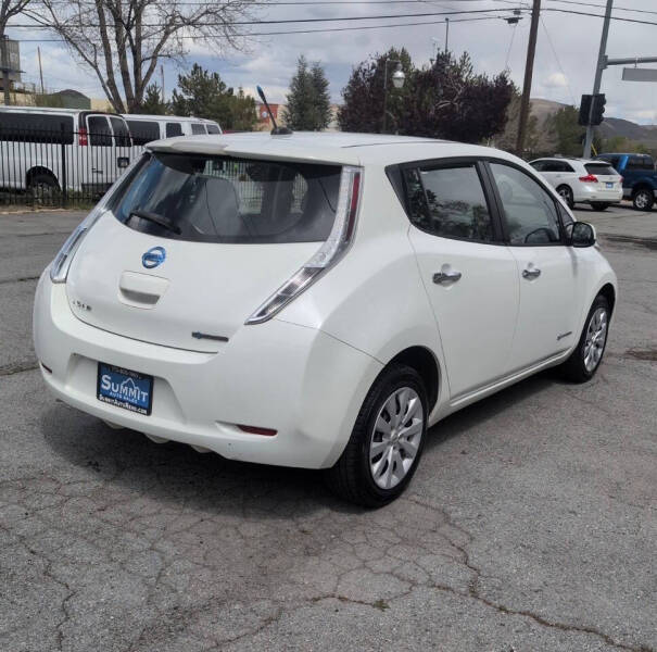 2013 Nissan LEAF S