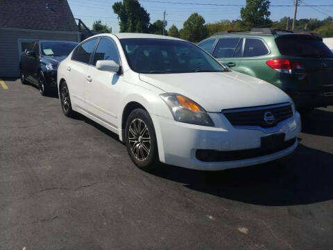 2009 Nissan Altima for sale at DRIVE-RITE in Saint Charles MO