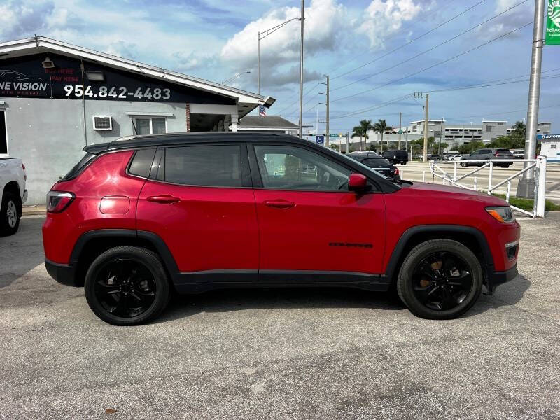 2021 Jeep Compass Altitude photo 3