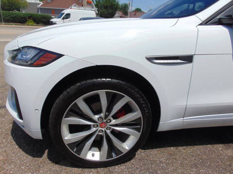 2017 Jaguar F-PACE S