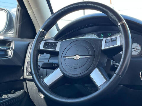 2009 Chrysler 300 SRT-8