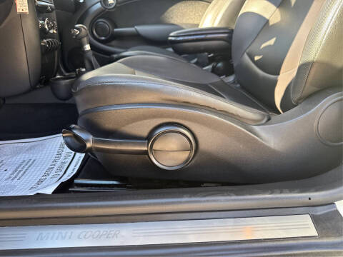 2013 MINI Hardtop Cooper