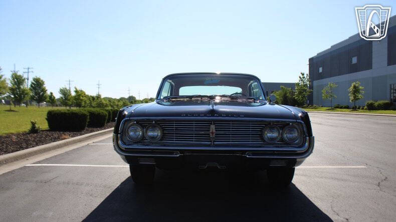1962 Oldsmobile Starfire