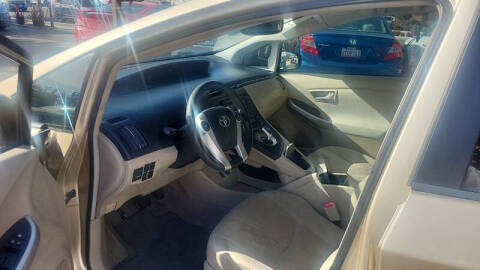 2010 Toyota Prius I