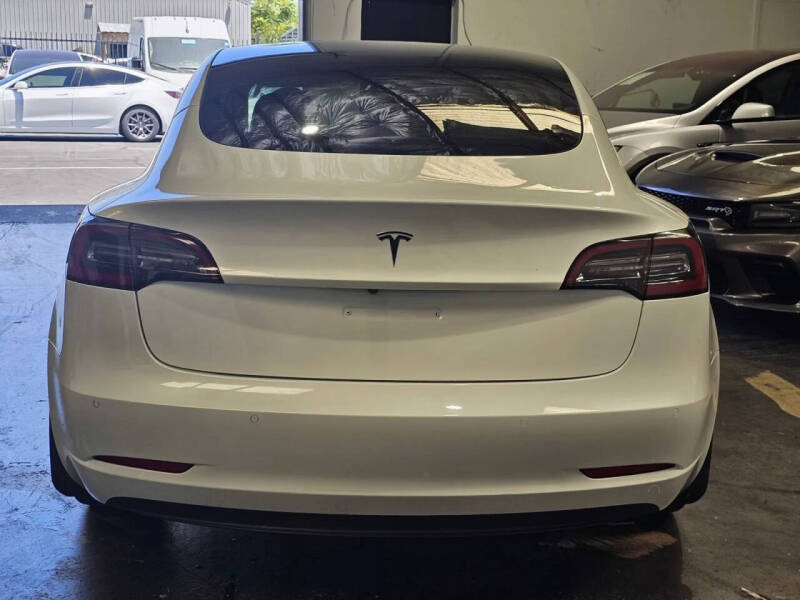2021 Tesla Model 3 Standard Range Plus
