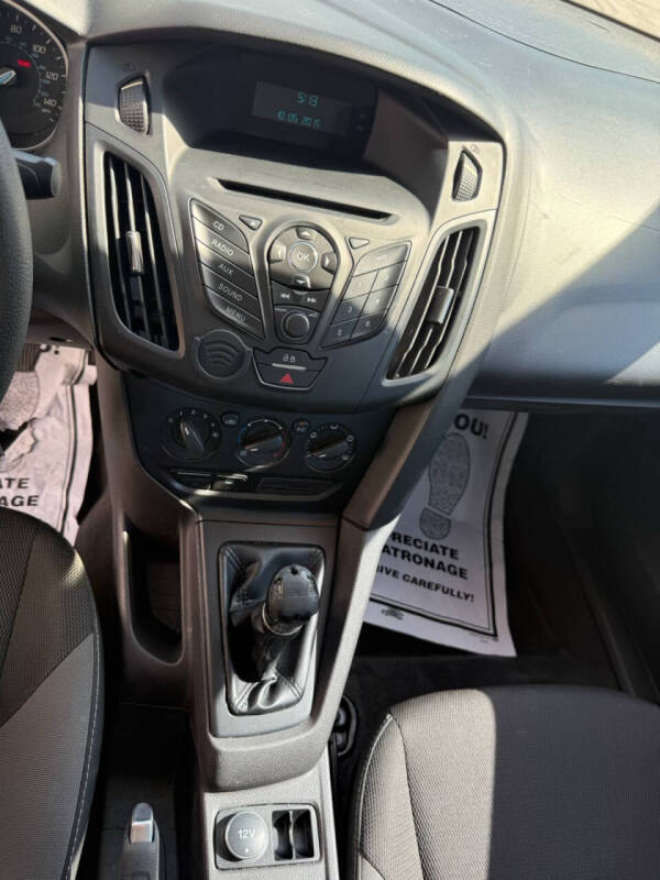 2013 Ford Focus S