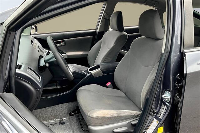 2012 Toyota Prius Plug-in Hybrid Advanced